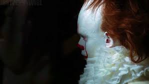 Pennywise Likes It When You Play With His Hair Cast Shrieking And Insane Into The Deadlights