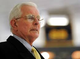 Roos steps down as Notre Dame-Fairfield boys hockey coach