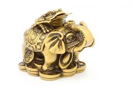 Elephant statue gold feng shui trunk up good lucky gold home decor nib. How To Place An Elephant In Feng Shui Applications Lovetoknow