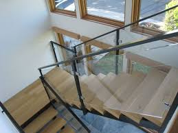 Cara pemasangan railing tangga kaca tempered #railingtanggakaca #tiangrailingtangga. Railing Tangga Kaca Bsd Tangerang Kanopi Bsd