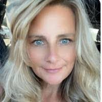 Heather Bodiford's Instagram, Twitter & Facebook