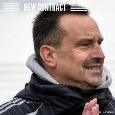 2teNews Michael Will: #2020 ✓ Seit über einem Jahrzehnt werden die  Geschicke unserer #Zweiten von Michael geleitet und das bleibt auch in  Zukunft so. In Kombination mit Marc #Wunder steht er auch