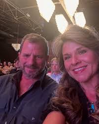 Annie Nickerson's Instagram, Twitter & Facebook