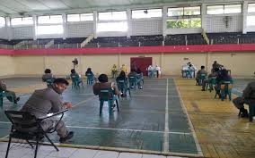 Lurah Camat Dan Satpol Pp Di Medan Jalani Rapid Test Massal