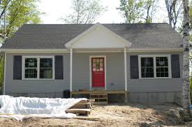 Gray Blue And White Houses Gray If The Siding Had Been Darker Gray I Would Have Gone With Red Red Door House Grey Houses Light Blue Houses