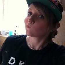 Keri Archer's Instagram, Twitter & Facebook