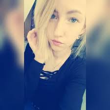 Nina Helm (@niininaaaa)