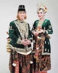 Neng tyas riasvideossanggul yogya putri tanpa paes.sesuai request pengantin yg. Sanggar Nusantara Dot Com Jakarta Sewa Baju Pengantin Jawa Yogya Yogyakarta Pengantin Solo Dodotan Solo Basah Kebaya Pernikahan Baju Pengantin Pengantin