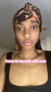 Danielle Gant (@lovely_nellnell)