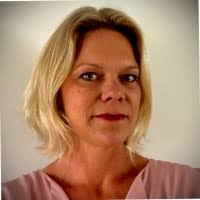 300+ 'Artz' profiles