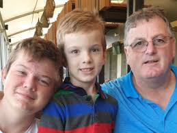 Fundraiser for Julie Fellows by Amie Siggins : Help Rod, wife and two young  boys fight Cancer