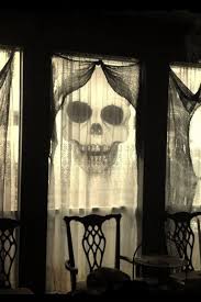 33 Halloween Window Decoration Ideas You Don T Want To Miss Home Information Halloween Window Decorations Halloween Window Window Decor