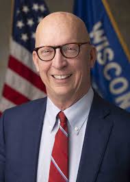 Wisconsin Senate District 8 election: Stroebel vs. Habush Sinykin