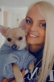 Our gorgeous girl Dottie who is nearly 9 months old, she loves to pose for  the camera🐾🩷🩶