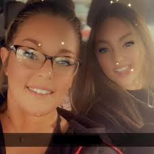 LA BELLE such a face! This Palm Harbor home has extraordinary curb appeal.  A BEAUTIFUL STONE FIREPLACE, and a beautiful kitchen and dining room and  more that you can see now. PHOTOS