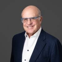 300+ "Periš" profiles