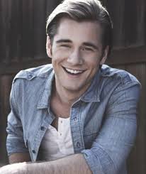 Luke Benward An Insightful Look Into The Life Of A Versatile Actor Biogrphy  Fcts Childhood Fmily Ctor & Singer-