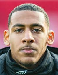 Dominic Thompson's Instagram, Twitter & Facebook