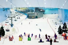 La prima pista da sci indoor in italia sarà realizzata in provincia di milano. Ad Arese Una Pista Da Sci Indoor Come A Dubai