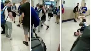 Ale velmi dobře udělaný podvod. Cele Prostreno S Karlem A Tourettovym Syndromem Ridil Kazma Vedeli To Na Prime Tohle Nejde Vysvetlit Onetv Cz