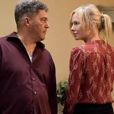 Law Order Special Victims Unit Season 19 Episode 23 Cast How Kelli Giddish Stayed Present For Svu Hostage Episode In 2020 Law And Order Svu Special Victims Unit