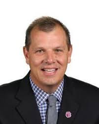 Fostoria schools narrows super search