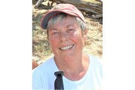 Suzanne Poole's Instagram, Twitter & Facebook