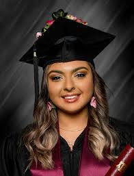 Shauna Buchanan's Instagram, Twitter & Facebook