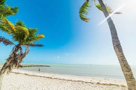 Key west's popular party beach has an electric atmosphere on the weekends and is a destination for water sports lovers. A Guide To The Top Things To Do In Key West Florida Diana S Healthy Living