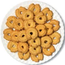 They're produced with corn flour which has been little milled and smelled butter and are an excellent dessert. Paste Di Meliga The Polenta Cookies From Piedmont La Cucina Italiana