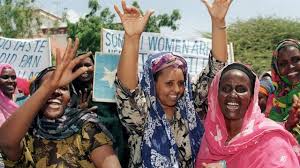 A l'honneur de cette célébration, le ministère de la femme, de la protection, de l'enfant et de la solidarité propose un nouveau thème et un nouveau pagne. Journee Internationale De La Femme Voici Cinq Choses Que Vous Devez Savoir Bbc News Afrique