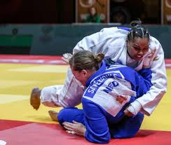She won one silver and three bronze medals at the pan ameri. Rochele Nunes Vai Lutar Pela Medalha De Bronze Nos Jogos Europeus Sic Noticias