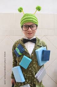 Bookworm Costume To Whip Up In One Night Bookworm Costume Pop Culture Halloween Costume Twin Halloween