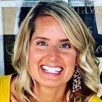 Genevieve Mcclain's Instagram, Twitter & Facebook