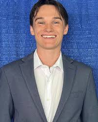 Congratulations to 3rd year aerospace engineering student Jacob Riley  Rollins, also president of the UT Lacrosse team, for receiving the 2024  Texas Exes Edward S. Guleke Student Excellence Award! Each year, the