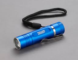 Does these leak detection kit have some kind of instructions/manual listed on the product? Micro Led Uv Freon Leak Detector Kits And Lamps
