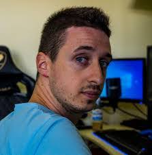 Kurtis Mays's Instagram, Twitter & Facebook