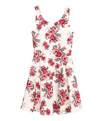 H M Offers Fashion And Quality At The Best Price Fashion Ladies Dress Jumpsuits Clothes