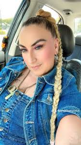 Funny how someone can go from being beautiful to absolutely disgusting.  🤬😡🫥