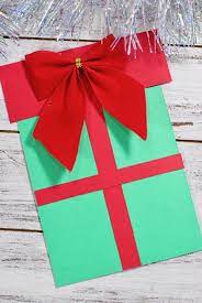 How to make easy christmas diy pop up cubes in a box / jumping cube diy diy jumping cube christmas decorations. Christmas Present Pop Up Card With Video The Soccer Mom Blog