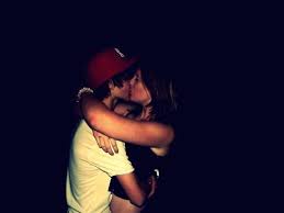 Pin By Alley Keeney On Kisses Teenage Couples Cute Couples Teenagers Cute Kiss