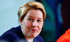 But, at least for now, her berlin mayoral bid is still on. Karsten Giffey So Betrog Der Mann Der Ministerin Bei Arbeitszeiten Business Insider
