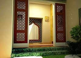 Ruang outdoor atau ruang luar adalah ruang yang terbentuk oleh batas horizontal bawah (bentang alam seperti tanah) dan batas vertikal (masa bangunan dan vegetasi). Menyiapkan Interior Ruang Sholat Di Rumah Agar Hasil Maksimal