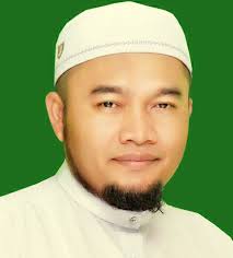 Pada mac 1928, dalam usia 23 tahun, beliau beserta adik dan lima orang sahabatnya berkumpul dirumahnya dan bersumpah untuk hidup dan mati kerana islam. Memperingati 72 Tahun Kesyahidan Hasan Al Banna