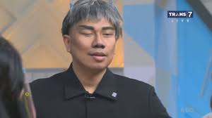 Maybe you would like to learn more about one of these? Trans7 Vicky Jadi Roy Kiyoshi Facebook