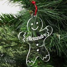 Il vous est possible de changer ses couleurs dans ce cas vous pouvez me les préciser à la fin de la commande dans. Bonhomme Pain D Epice Boule De Noel Personnalise Avec Prenom