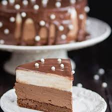 Entremet A La Mousse Aux Chocolats Kinder Recette Chocolat Kinder Chocolat Mousse Au Chocolat