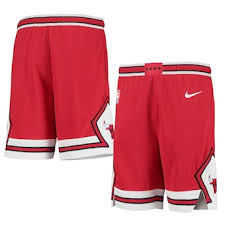 Women's pant styles include stylish and comfortable chicago bulls leggings, joggers, and capris, while men can choose from bulls sweatpants, basketball shorts, and training shorts. Official Chicago Bulls Nike Shorts Basketball Shorts Gym Shorts Compression Shorts Store Nba Com
