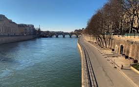 Fiché, pratiquant un islam rigoriste: France S Macron Charts Way Out Of Third Covid 19 Lockdown Reuters