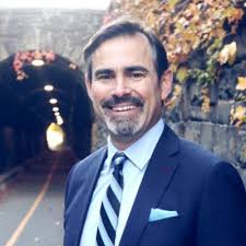 Hope you can tune-in or stream the premiere of Signature Dish tonight at  9:30pm